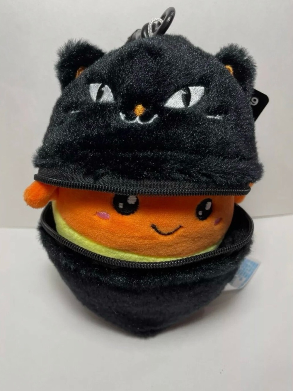 NEW!! Mini Halloween Candy Corn Plush In Black Cat Costume Keychain (NWT)